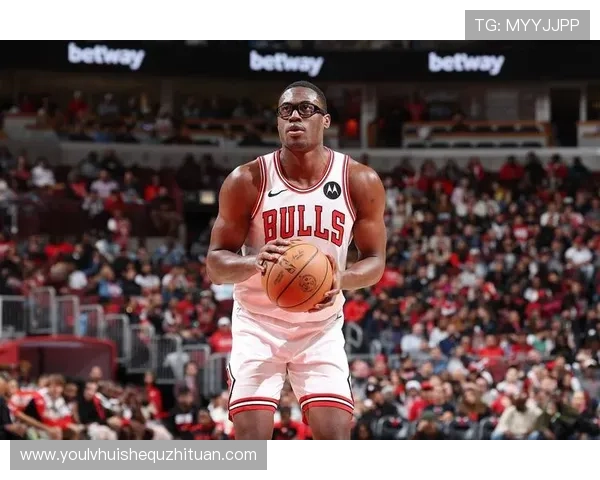 开云体育游戏：高清画质与逼真音效共同营造极致的体育比赛现场氛围